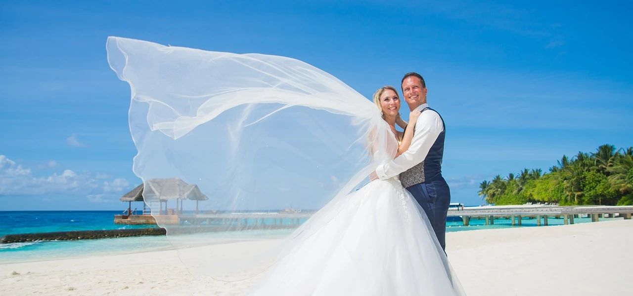 Hochzeit & Flitterwochen auf den Malediven