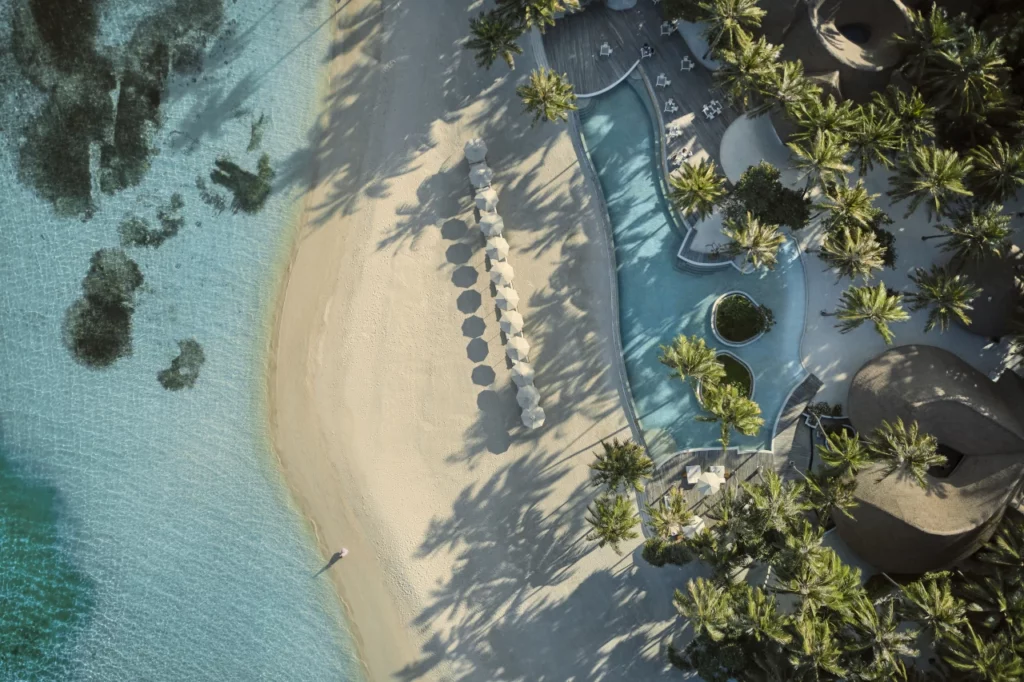 Pool auf dem COMO Maalifushi Resort